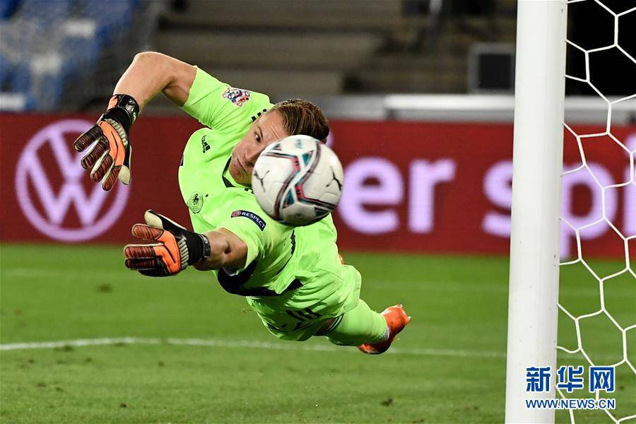 德国憾平瑞士，战绩不佳难掩实力的简单介绍