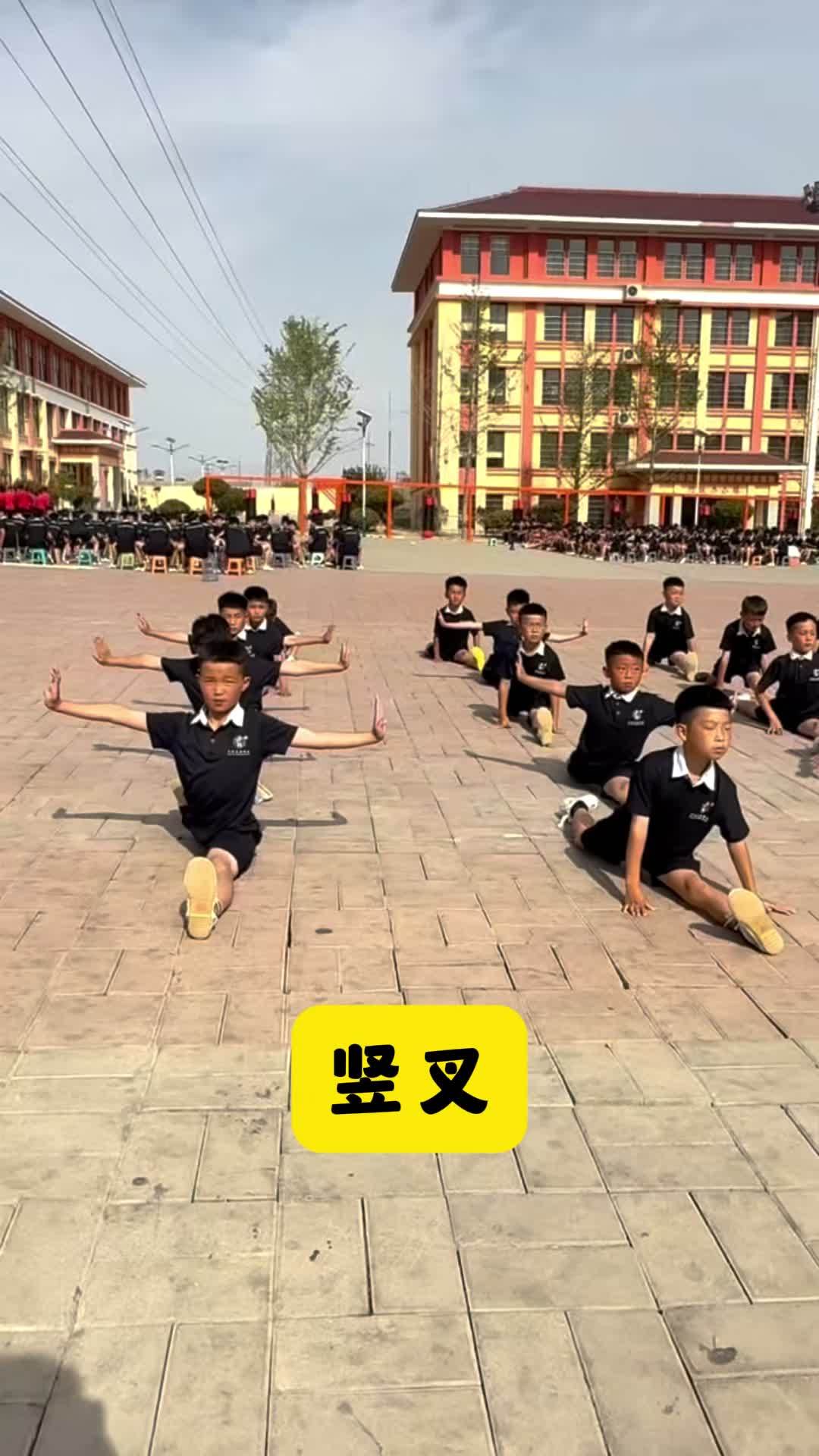 包含刻苦训练和无私奉献,让选手们成就非凡的词条 包含刻苦训练和无私奉献,让选手们成就非凡的词条