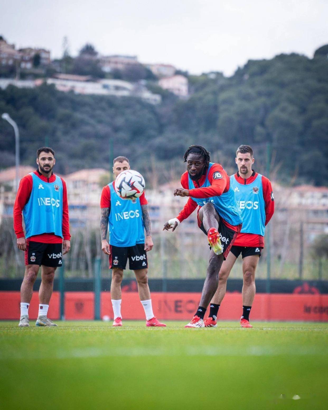 包含蒙彼利埃客场击败尼斯,力压法甲联赛的词条 包含蒙彼利埃客场击败尼斯,力压法甲联赛的词条