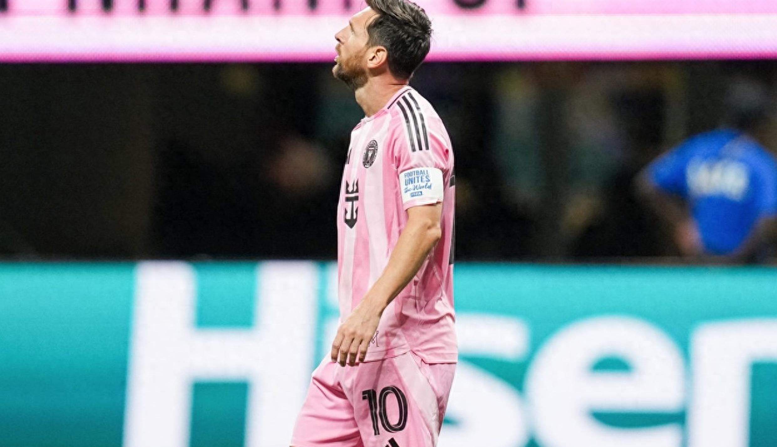 梅西连场斩获进球,巴黎球迷报以热烈鼓励的简单介绍 梅西连场斩获进球,巴黎球迷报以热烈鼓励的简单介绍