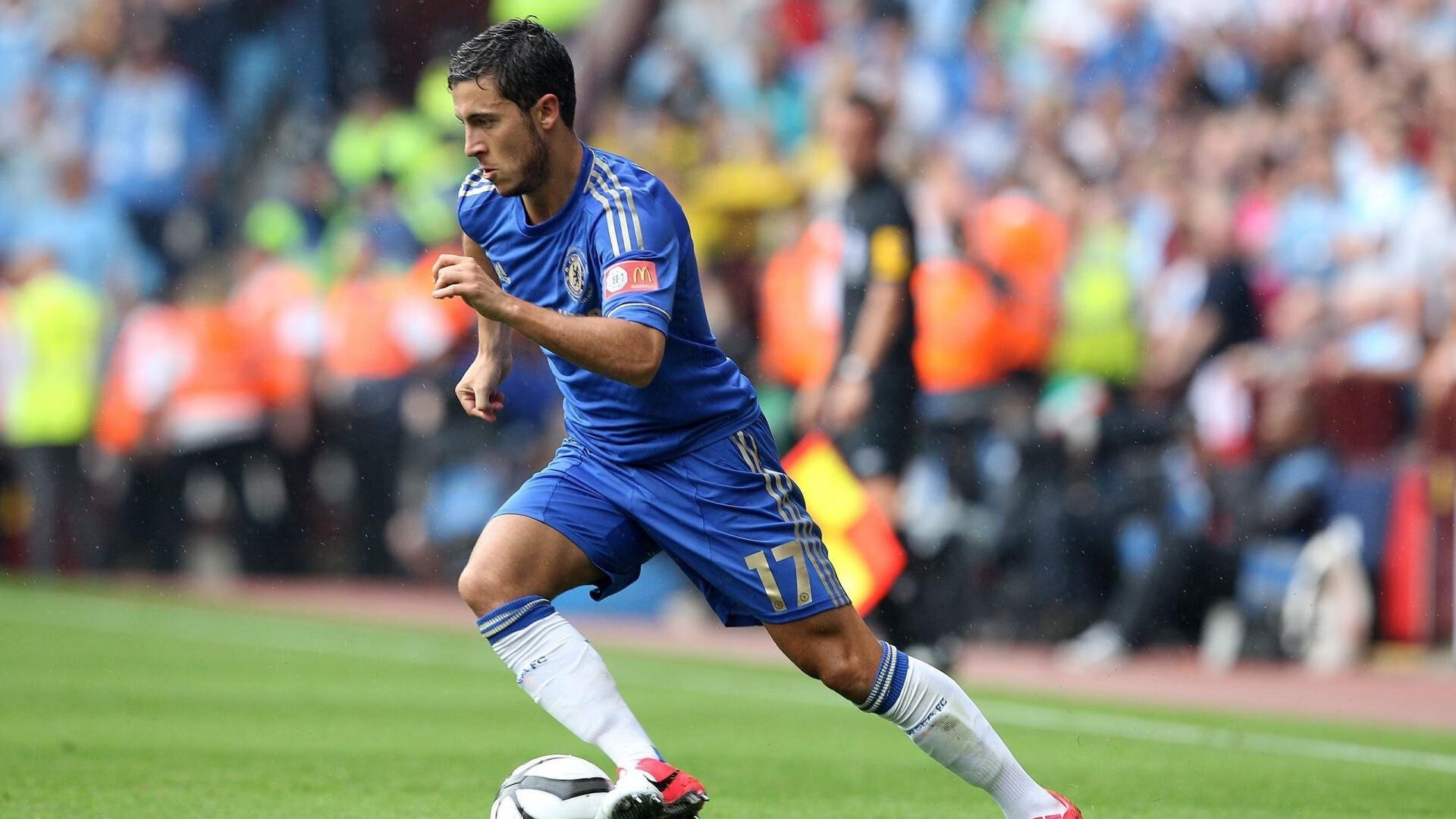 伊萨克一锤定音展现实力,皇家贝蒂斯客场强势攻克奥地利