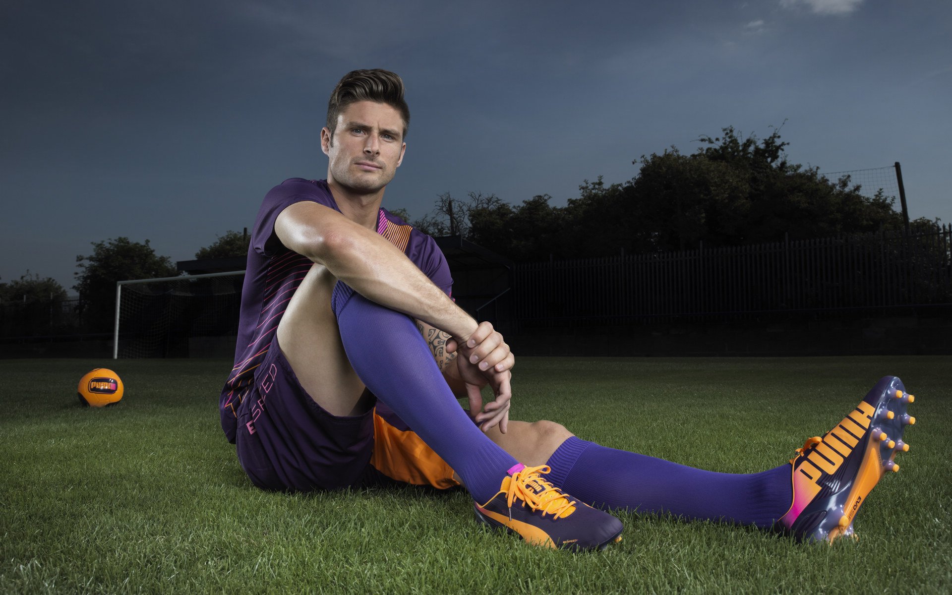 奥亚尔萨瓦尔爆发破僵局,哥斯达黎加爆冷澳大利亚的战术启示