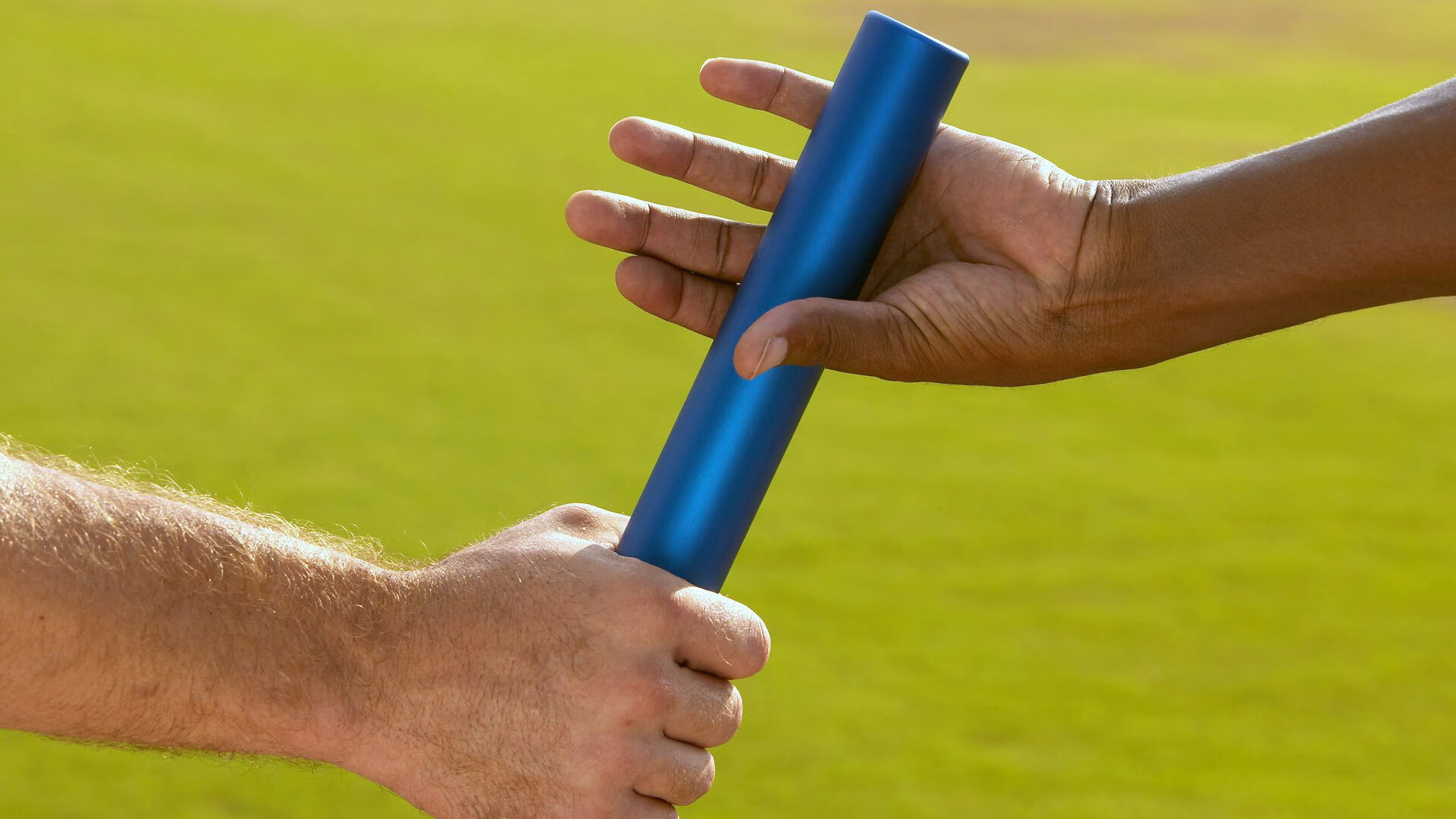 北欧风暴席卷沙漠绿洲，哈兰德独造三球助挪威历史性攻克沙特